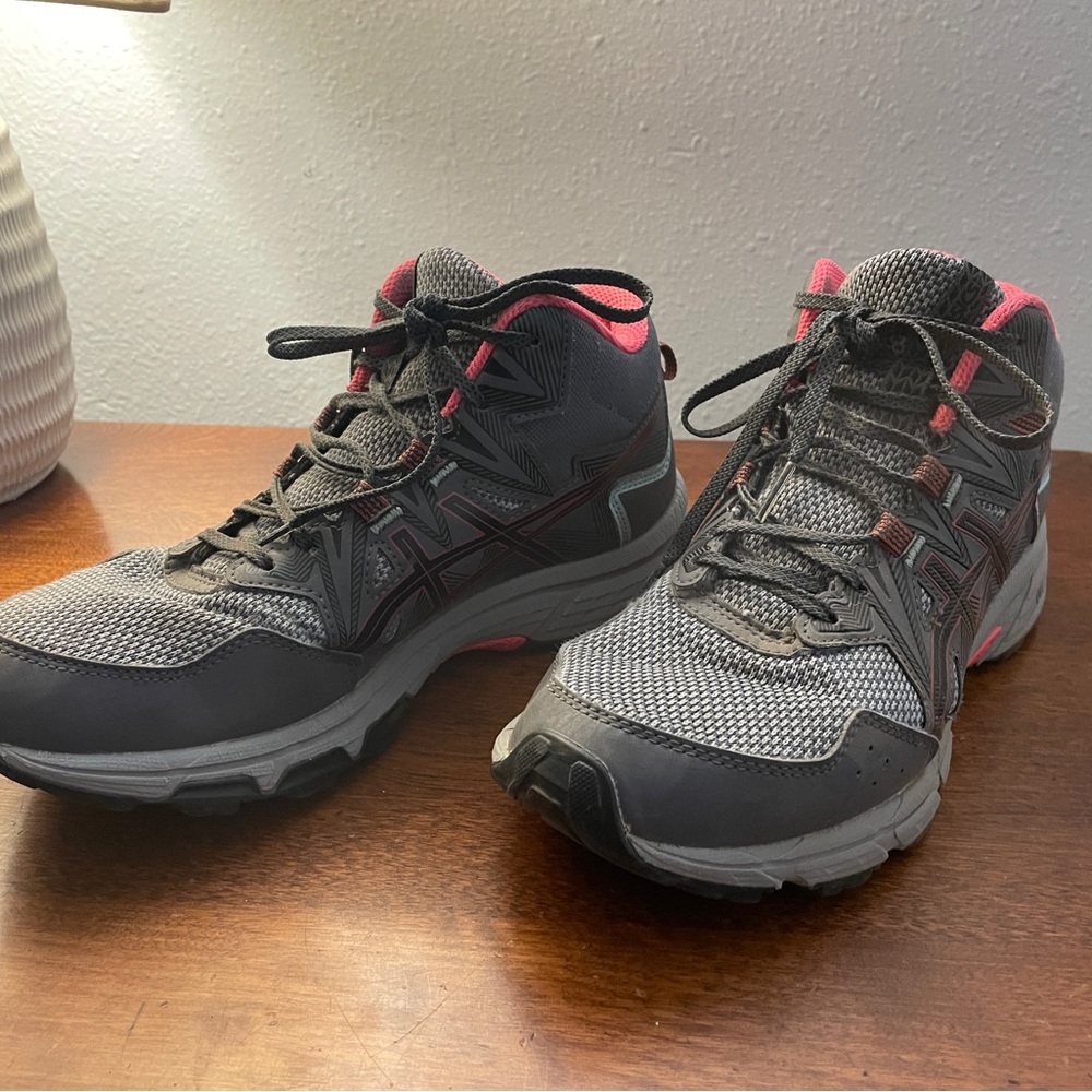 Asics Women's Athletic Shoes - Black and Pink